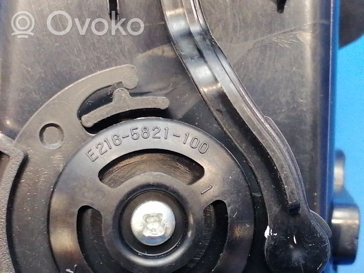 Nissan Note (E11) Centrinės oro grotelės 687519U00B