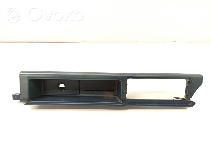 Volvo 760 Rivestimento della maniglia interna per portiera anteriore 