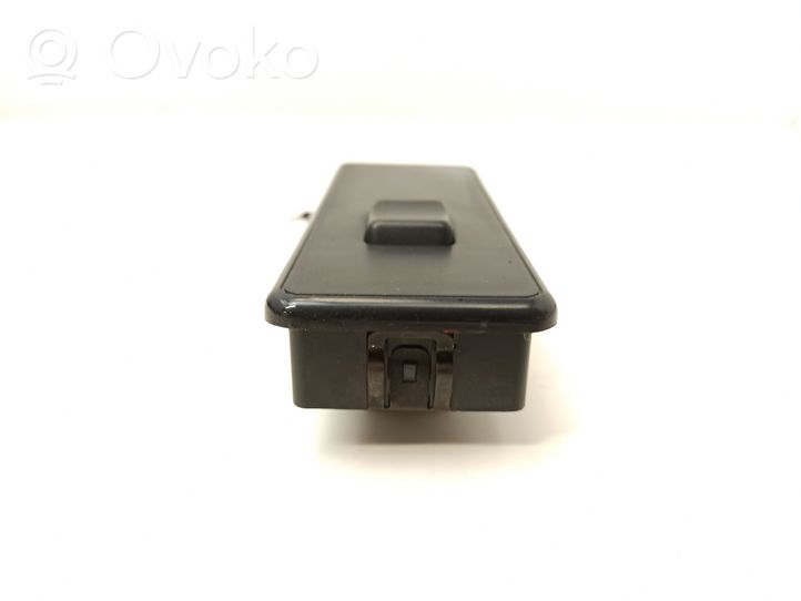 Volvo 760 Electric window control switch 03838652