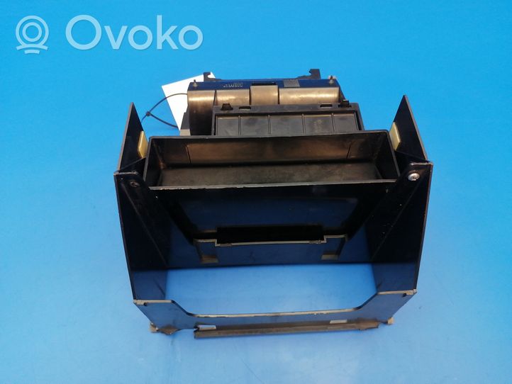 Volvo 760 Rivestimento pannello centrale del cruscotto 1386762