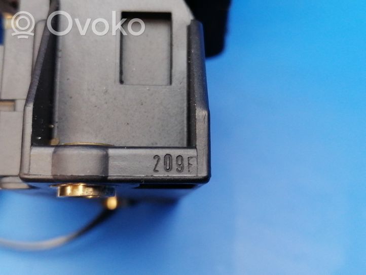 Volvo 760 Wiper control stalk 1362334