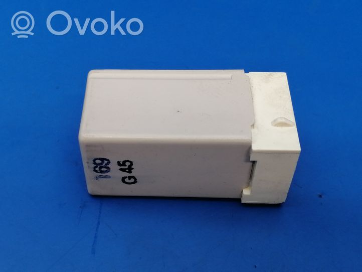 Volvo 760 Alarm relay 1362895