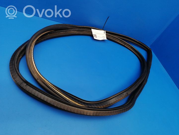 Volvo 760 Front door rubber seal 