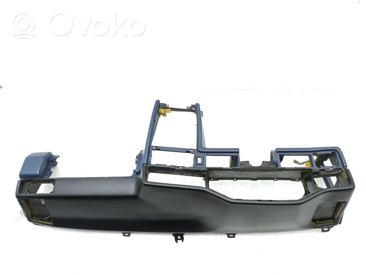 Volvo 760 Dashboard 
