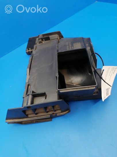 Volvo 760 Cabin air duct channel 1370316