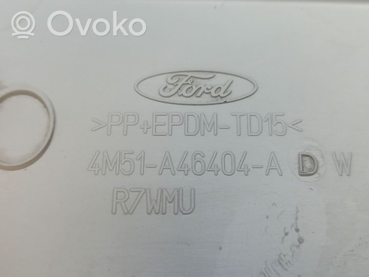 Ford Focus Apdaila galinio dangčio 4M51A46404A