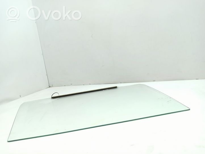 Volvo 240 Rear door window glass 79238002