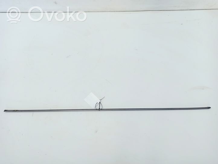 Volvo 240 Rivestimento parafango (modanatura) 