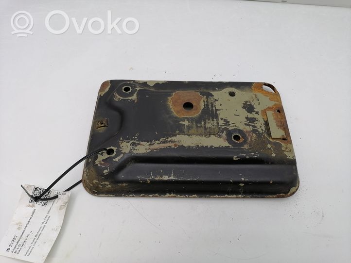 Volvo 240 Boîte de batterie 