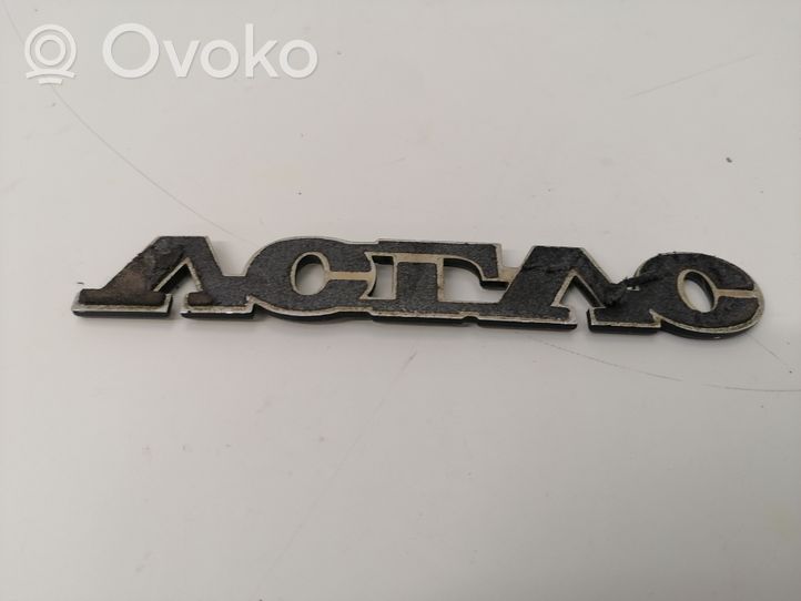 Volvo 760 Logo parafango 