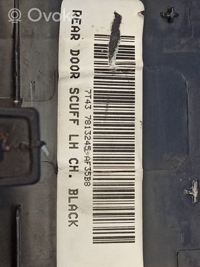 Ford Edge I Takaoven kynnyksen suojalista 7T437813245