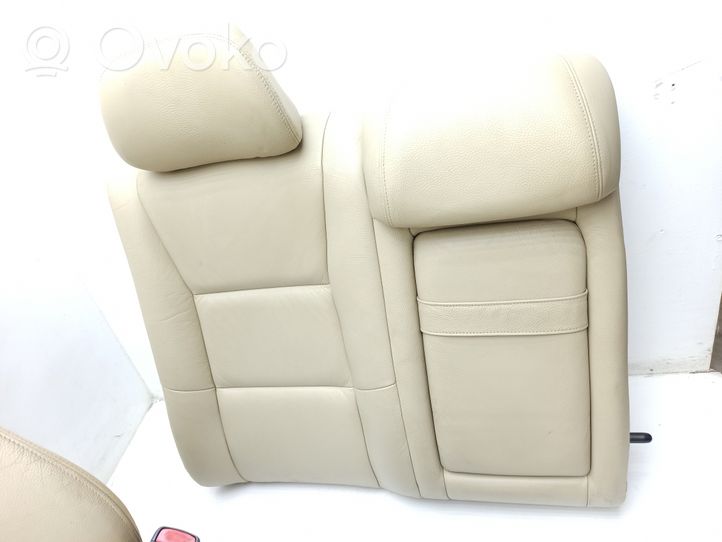 Volvo S60 Juego del asiento 8619609