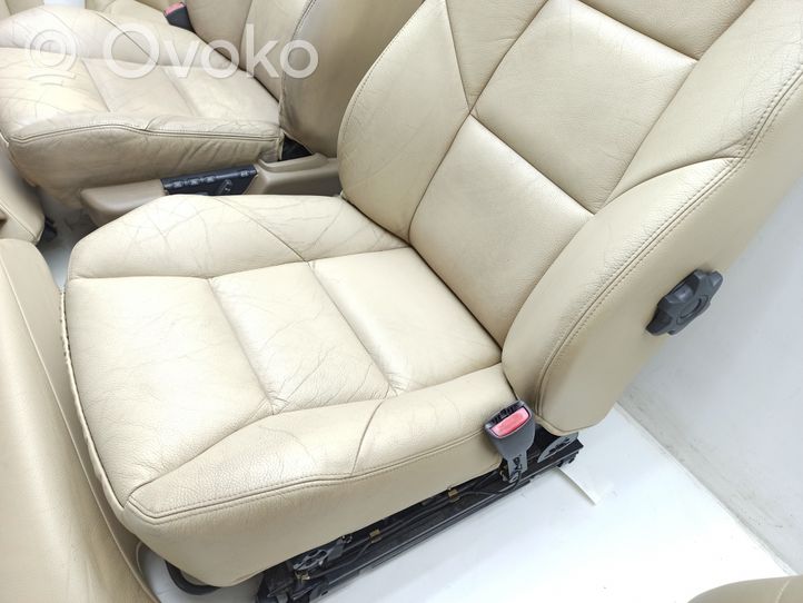 Volvo S60 Juego del asiento 8619609