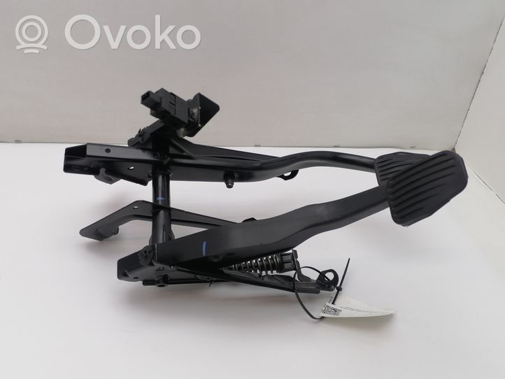 Volvo S60 Pedal assembly 3524406