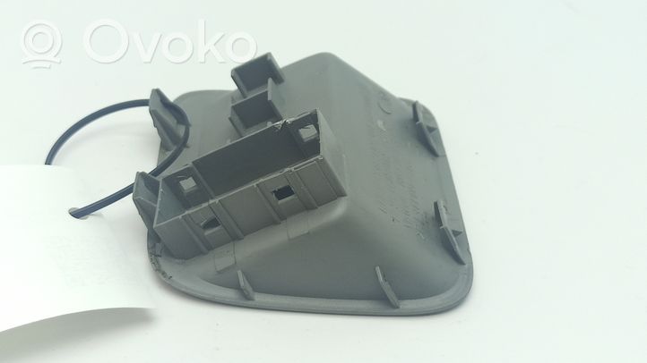 Nissan Primastar Otras partes del panel de instrumentos 8200184608IND