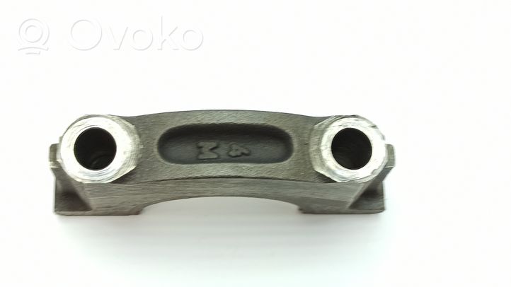 Land Rover Evoque I Crankshaft holder bracket M4