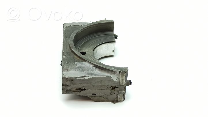 Land Rover Evoque I Crankshaft holder bracket M1