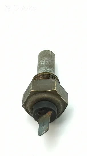 BMW 7 E23 Coolant temperature sensor 0824121003