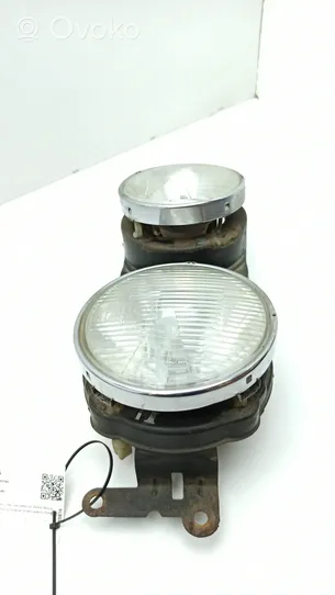 BMW 7 E23 Lampa przednia 303119580