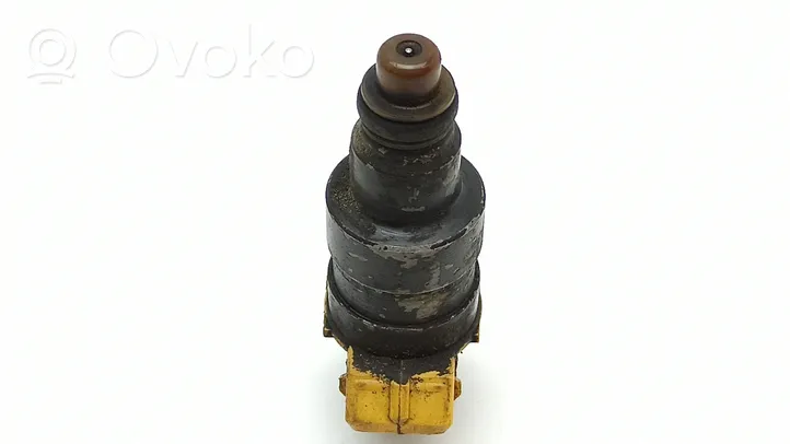 BMW 7 E23 Fuel injector 0280150203