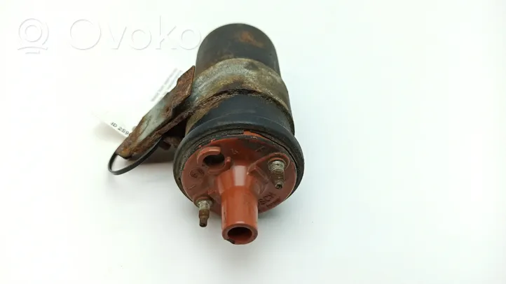 BMW 7 E23 High voltage ignition coil 0221122319