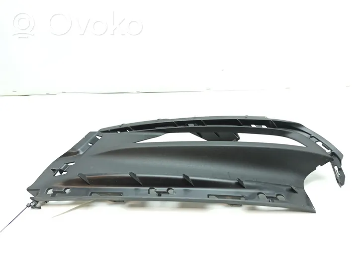 Volvo V90 Cross Country Mascherina inferiore del paraurti anteriore 31449195