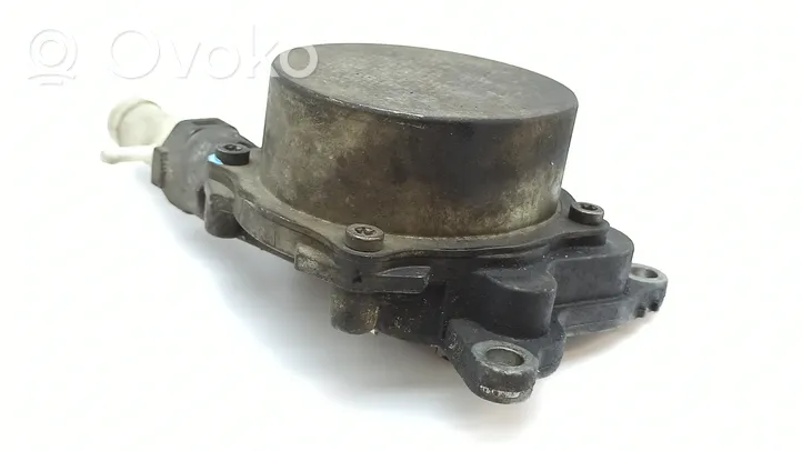 Renault Master III Vacuum pump 