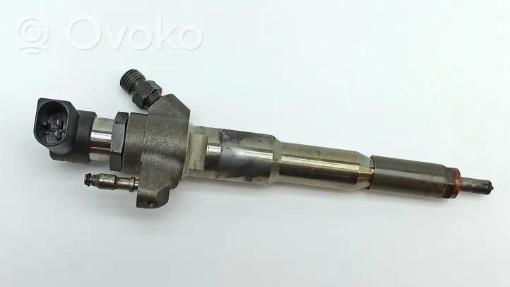 Renault Master III Fuel injector 166000372R