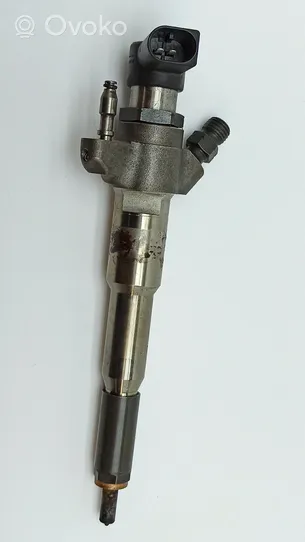 Renault Master III Injecteur de carburant 166000372R