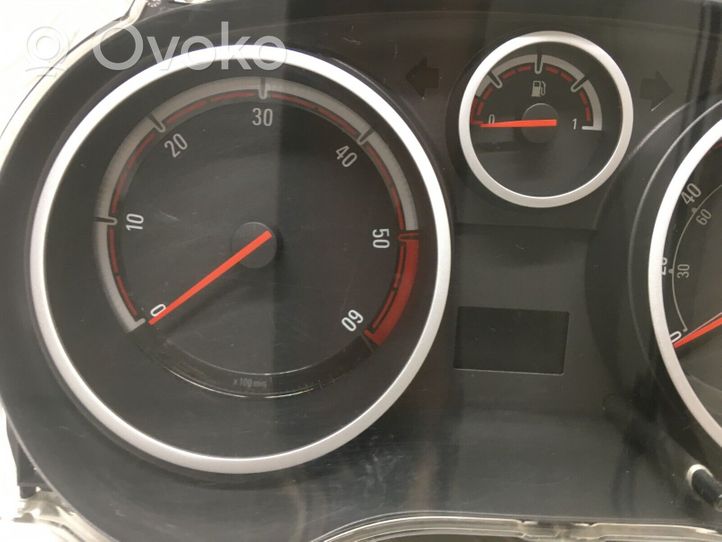 Vauxhall Corsa D Spidometrs (instrumentu panelī) 13373021
