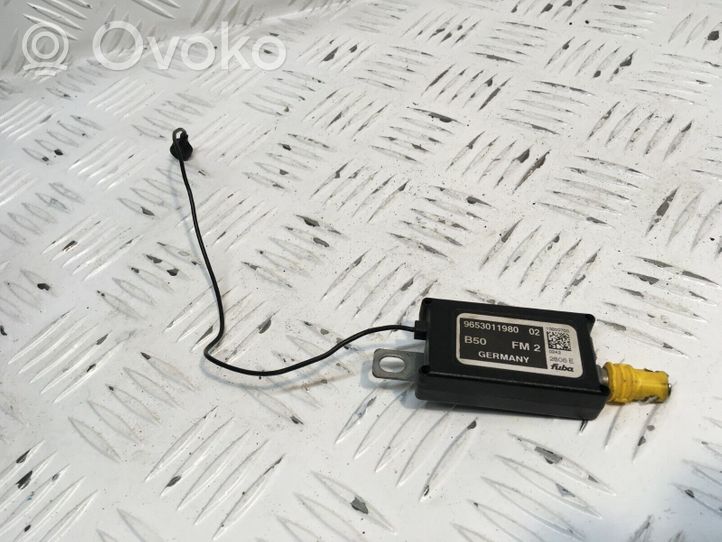 Citroen C4 I Antenos stiprintuvas 9653011980