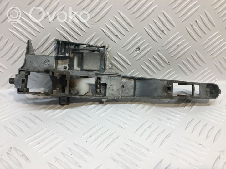 Citroen C5 Support poignée extérieur de porte avant 9680342280