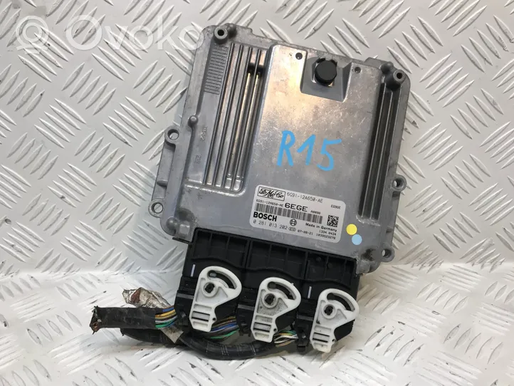 Land Rover Freelander 2 - LR2 Calculateur moteur ECU 6G9112A650AE