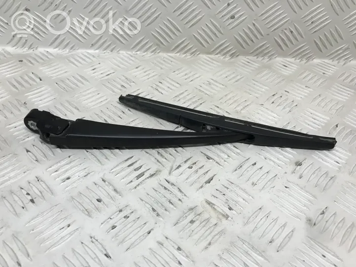 Suzuki SX4 Takalasinpyyhkimen sulka 39870