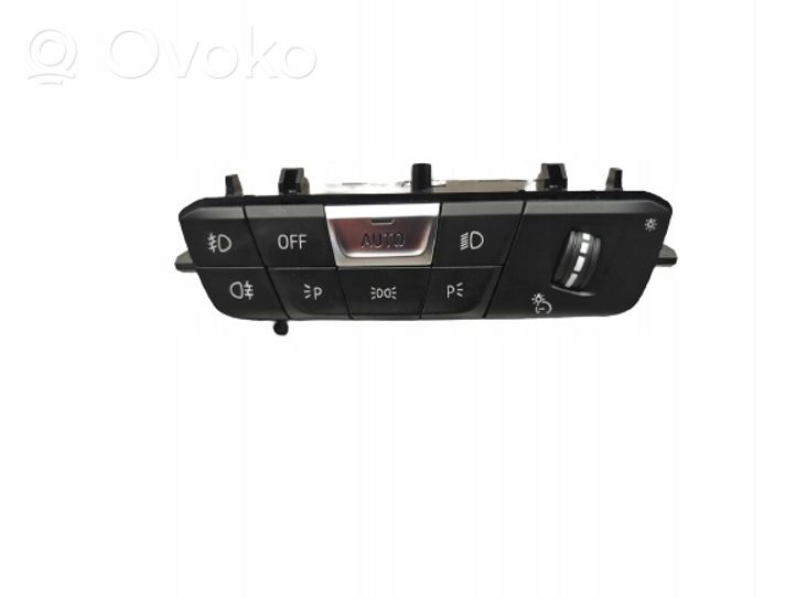 BMW 1 F40 Interruptor de luz 5A16AB6