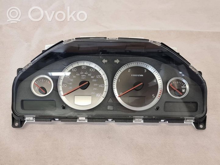 Volvo XC90 Speedometer (instrument cluster) 30765611