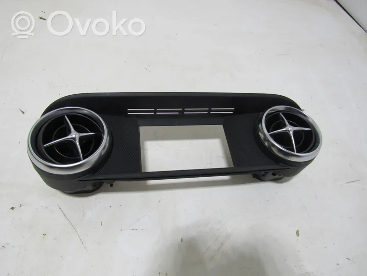 Mercedes-Benz SLK R172 Inny element deski rozdzielczej A1726801389