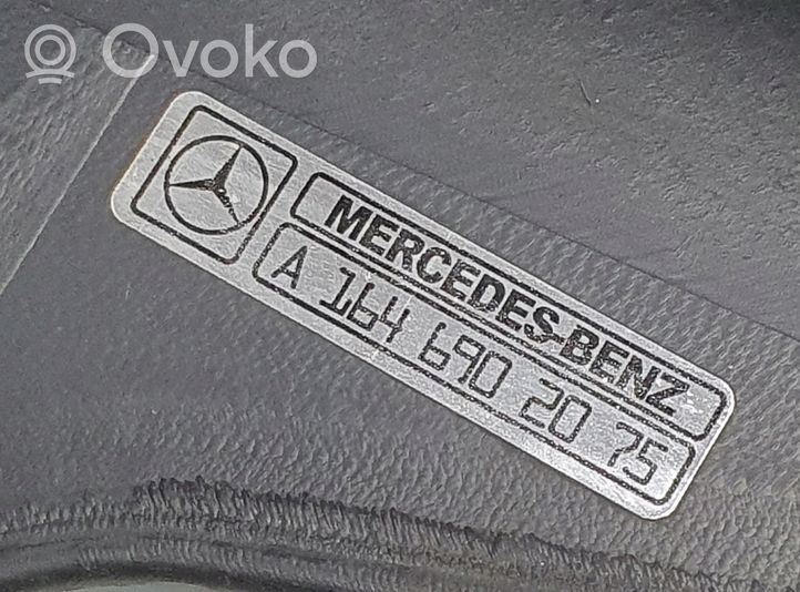 Mercedes-Benz GL X164 Orurowanie boczne progów SUV'a A1646902075