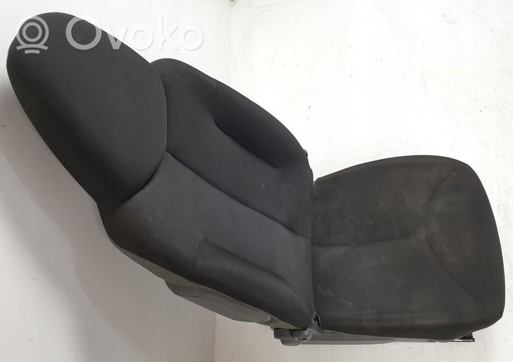 Toyota Aygo AB10 Fotel przedni pasażera 