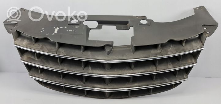 Chrysler Sebring (JS) Front bumper upper radiator grill 0YW36TRMAC