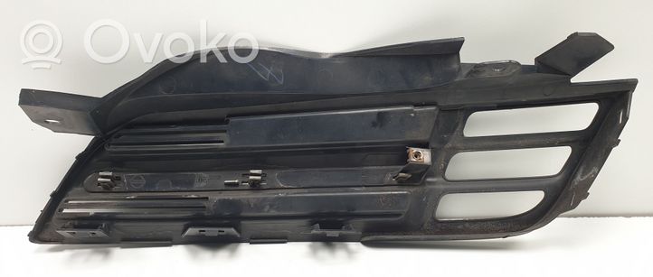 Nissan Micra Kratka wlotu powietrza na maskę 62320AX600