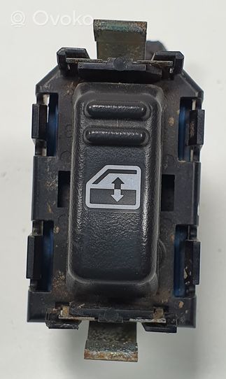 Chevrolet Tahoe Quarter vent window switch 15075131