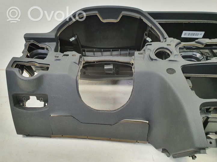 Mercedes-Benz GLK (X204) Panelė A2046806487