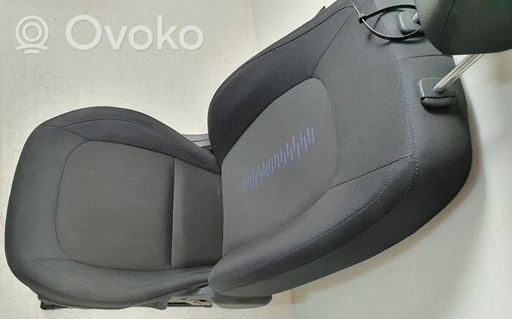 Hyundai i10 Priekinė keleivio sėdynė 