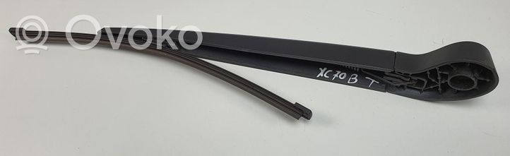 Volvo XC70 Rear wiper blade arm 