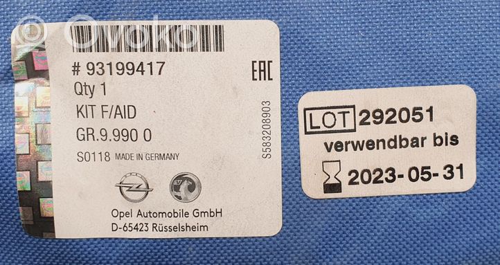 Opel Adam First aid kit 93199417