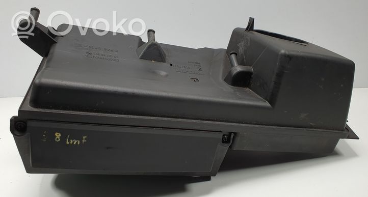 Volvo C70 Air filter box 30677533