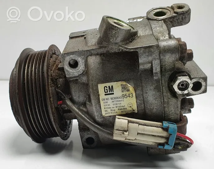 Opel Adam Ilmastointilaitteen kompressorin pumppu (A/C) 95369543