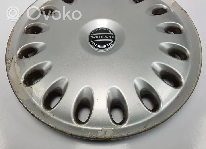 Volvo S40, V40 R13 wheel hub/cap/trim 30866060