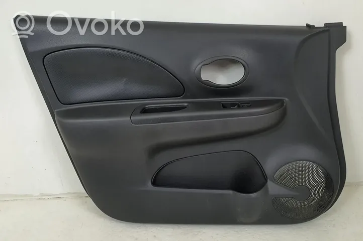 Nissan Micra Apmušimas priekinių durų (obšifke) 80923